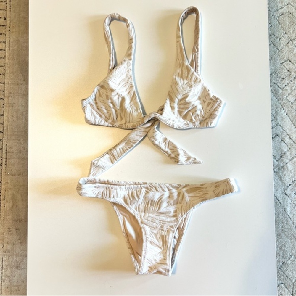 pq swim underwire bikini top w/ teeny cheeky bottoms palm leaf pattern